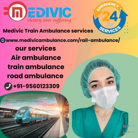 medivictrain-ambulance-in-lucknow-comes-with-a-professional-group-of-doctors-big-0