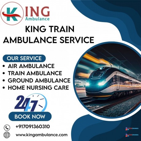king-train-ambulance-service-in-kolkata-takes-the-injured-patient-to-the-health-center-big-0