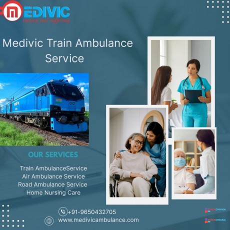 medivic-is-fitted-with-an-abg-machine-and-a-defibrillator-in-pune-in-a-train-ambulance-big-0