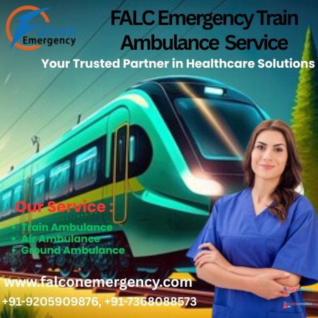 falc-emergency-organizes-vital-transfers-with-medical-experience-in-a-train-ambulance-in-delhi-big-0