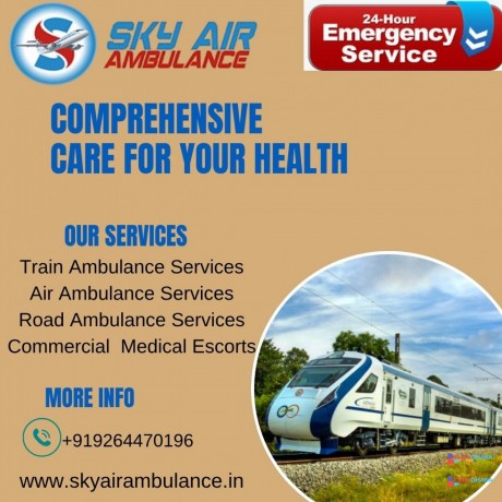 behind-the-scenes-in-a-mumbai-train-ambulance-sky-keeps-an-eye-on-everything-big-0