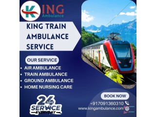 King makes critical transit decisions with clarity in a Kolkata Train Ambulance
