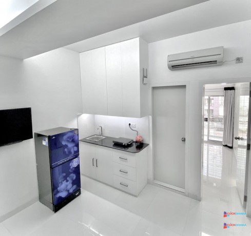 elegant-furnished-1room-studio-apartment-rent-in-bashundhara-ra-big-1