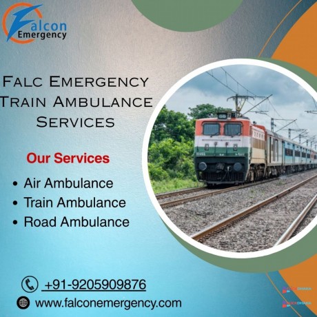 falc-emergency-train-ambulance-in-patna-have-a-doctors-team-inside-the-trains-compartments-big-0