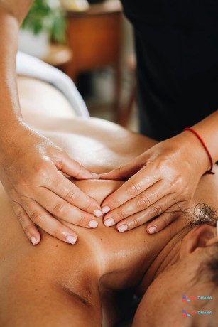 aromatherapy-hot-oil-massage-in-dhaka-stress-relief-therapy-big-1