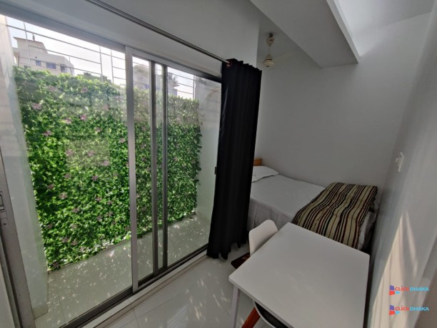 elegant-fully-furnished-2-room-apartment-in-bashundhara-ra-big-1