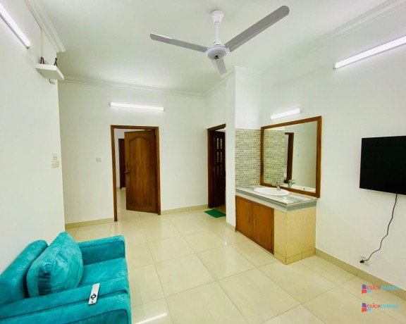 fully-furnished-3-bed-apartment-in-bashundhara-ra-big-2