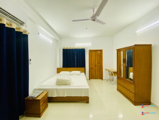 furnished-service-3-bedroom-apartment-for-rent-in-bashundhara-ra-dhaka-big-0