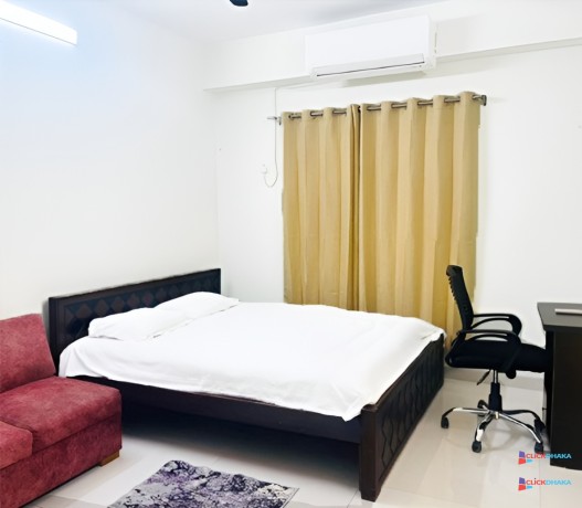 luxury-furnished-2bhk-apartment-for-rent-in-bashundhara-big-1