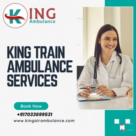 king-train-ambulance-service-in-kolkata-provides-quick-help-in-case-of-emergency-big-0