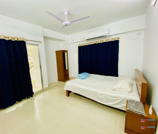 luxurious-2-bedroom-apartment-rent-in-bashundhara-ra-big-0