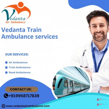 vedanta-train-ambulance-fitted-with-latest-medical-equipments-in-ranchi-big-0