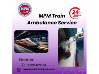 MPM train in Darbhanga provides care during ambulance transfer